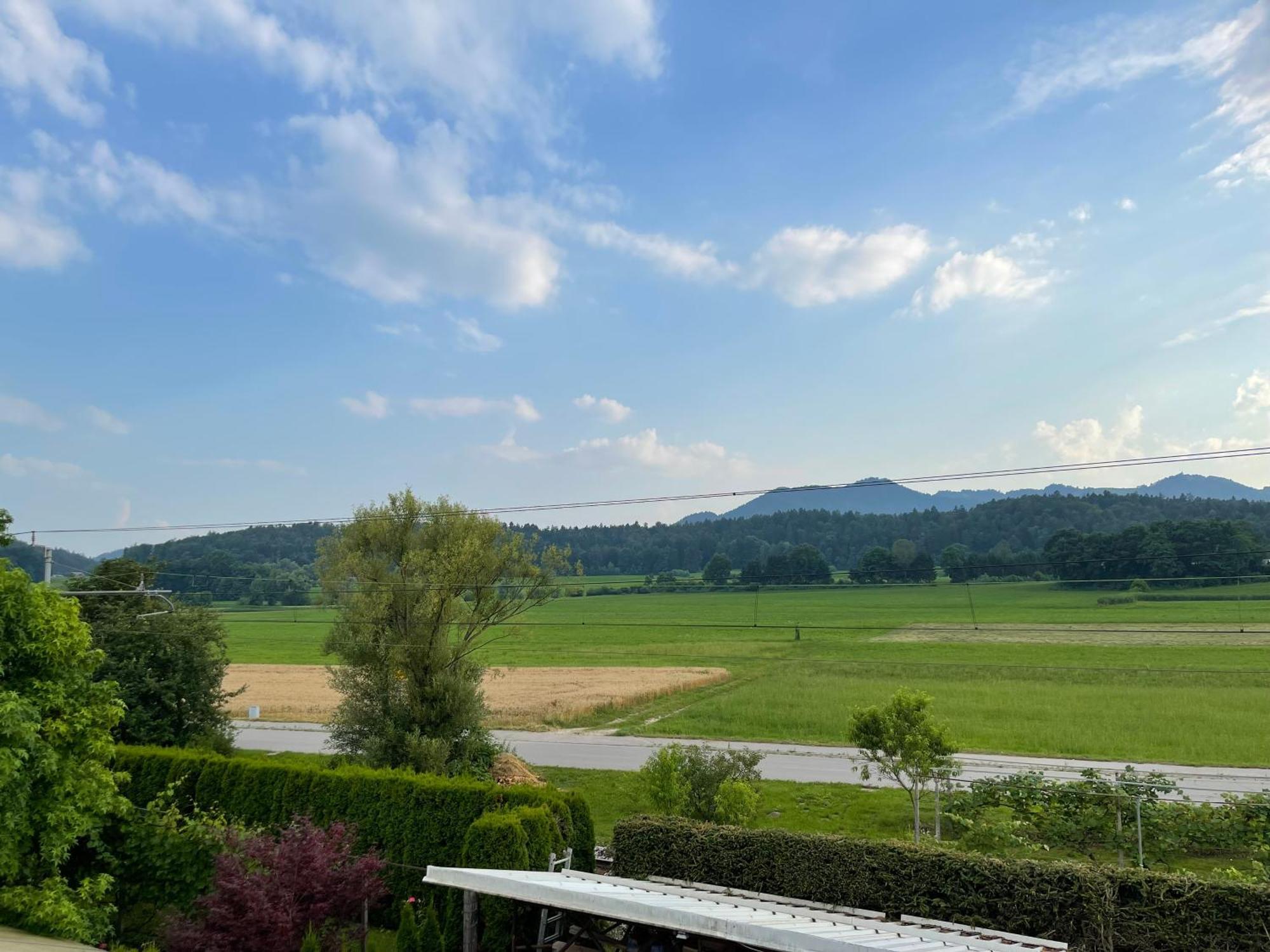 Guesthouse Stremljan Ljubljana Medvode Dış mekan fotoğraf