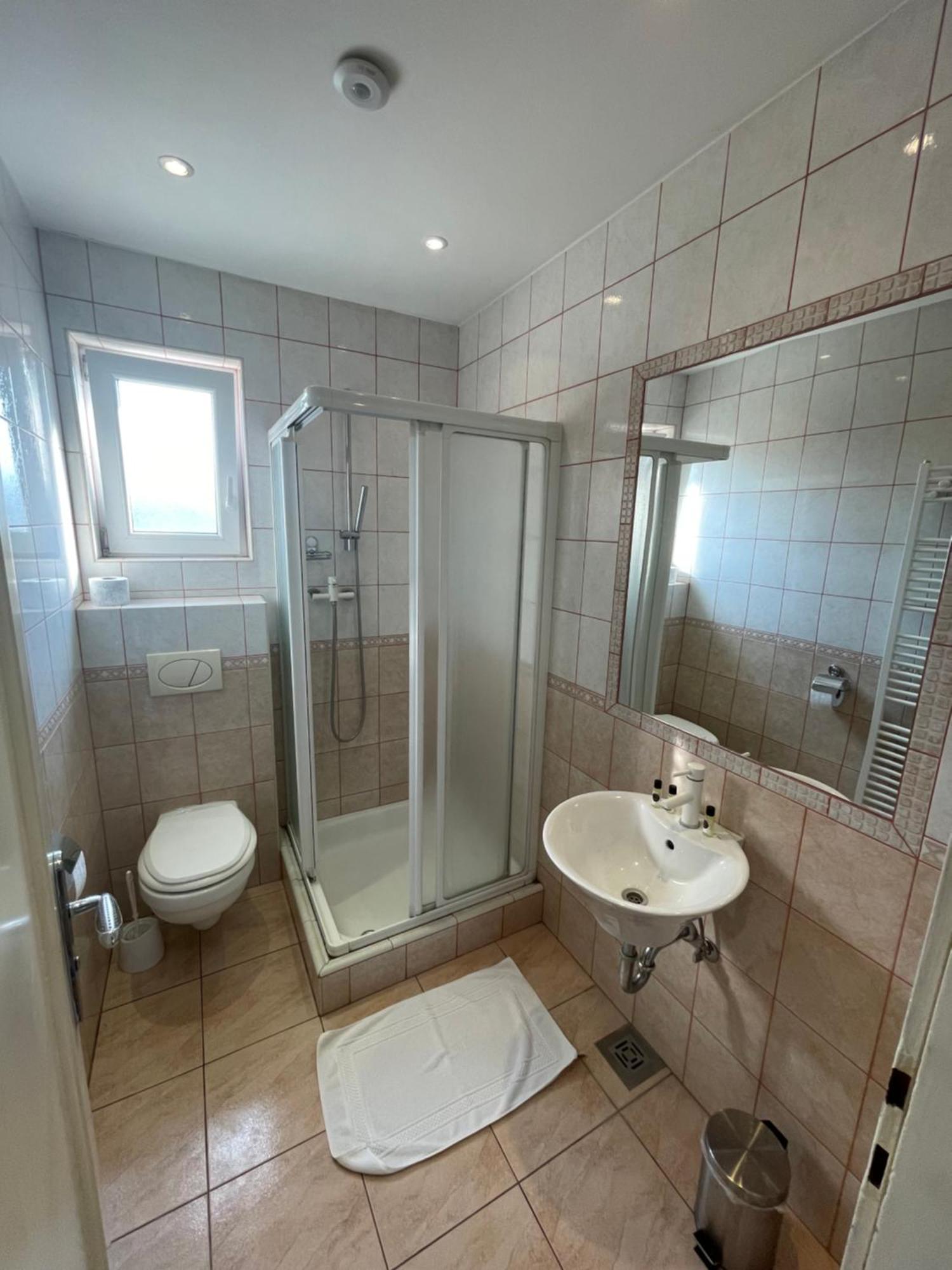 Guesthouse Stremljan Ljubljana Medvode Dış mekan fotoğraf