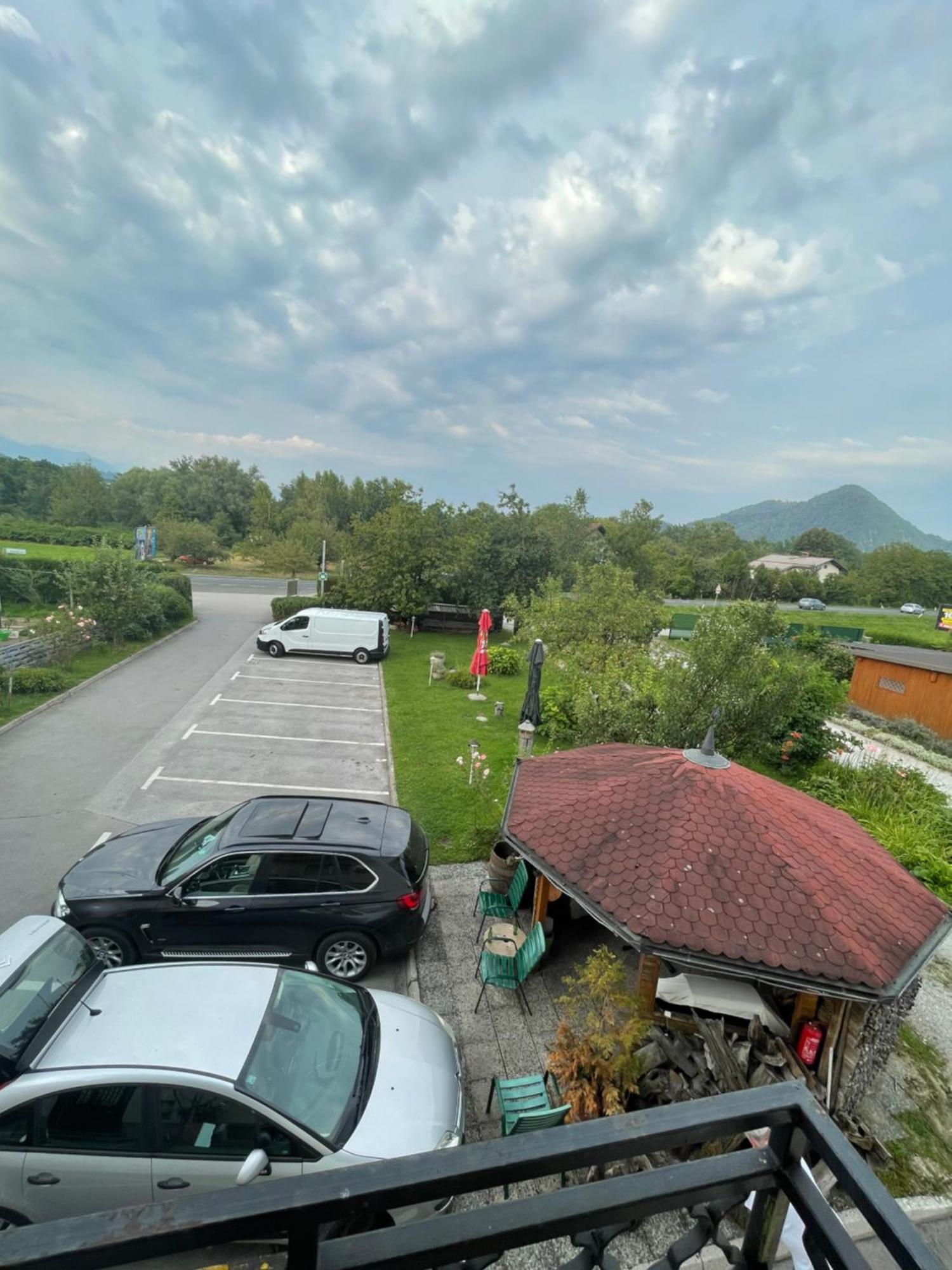 Guesthouse Stremljan Ljubljana Medvode Dış mekan fotoğraf